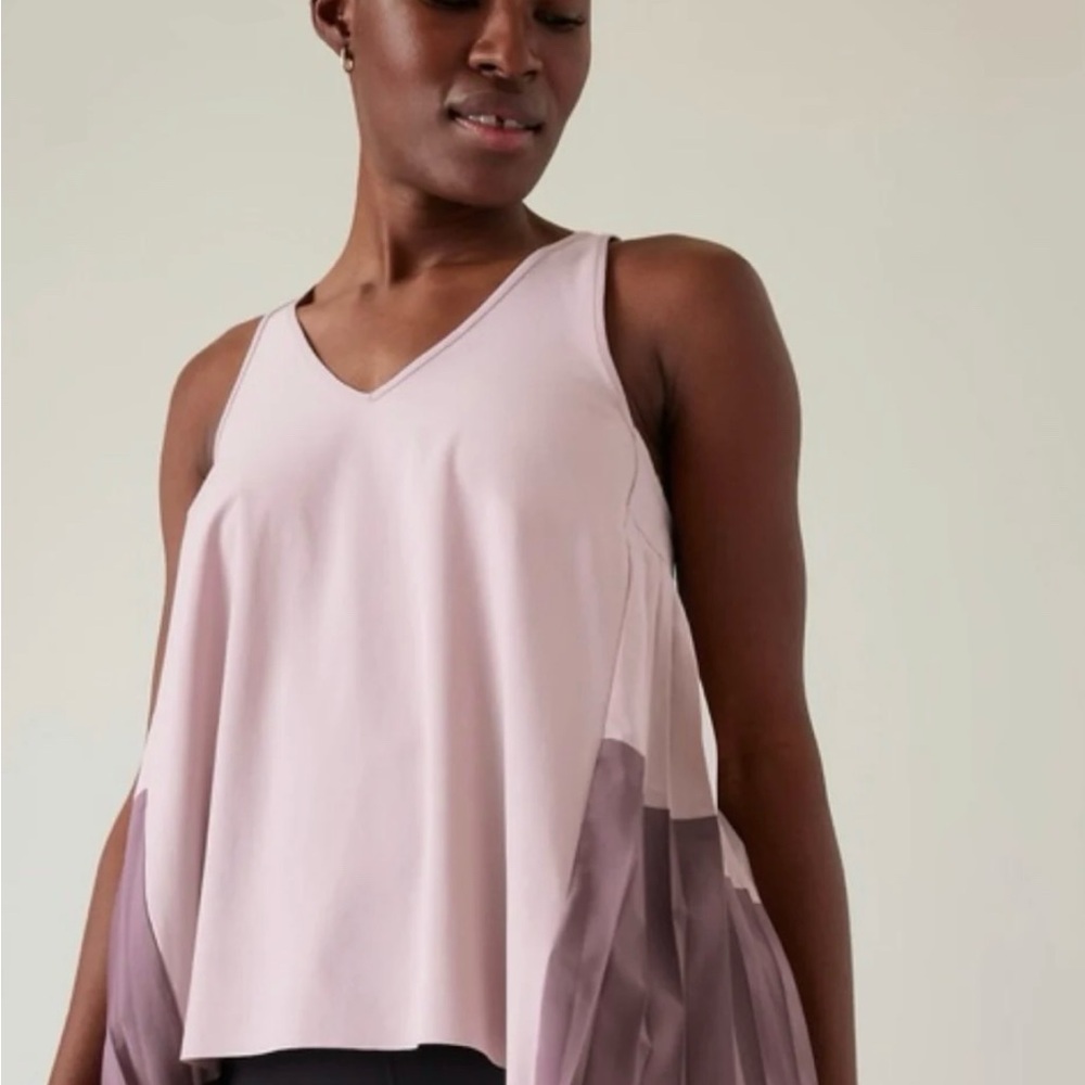 ATHLETA Swing Forward Pleated Tank